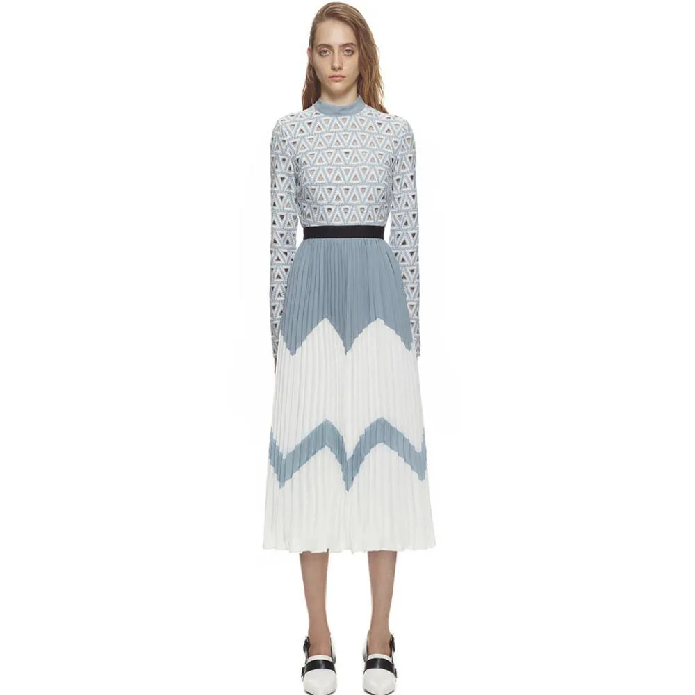 Женское шифоновое платье с воротником стойкой длинное плиссированное небесно