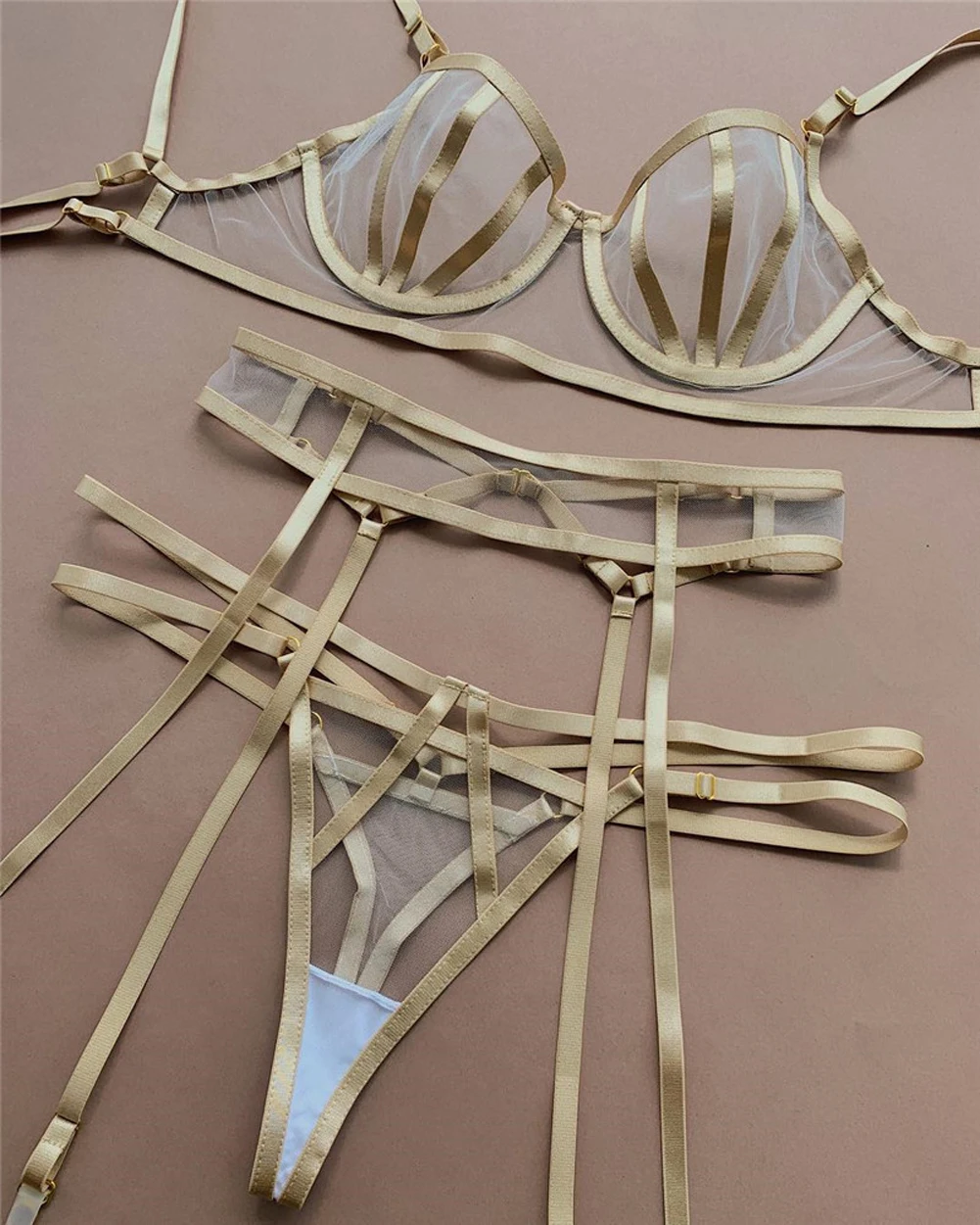 Комплект женского нижнего белья прозрачный бюстгальтер + пояс-подвязка стринги