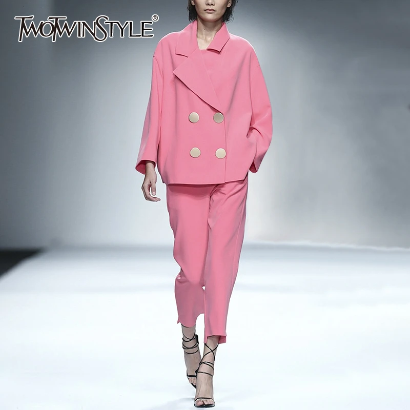 Женский костюм из двух предметов TWOTWINSTYLE элегантный розовый с длинным рукавом