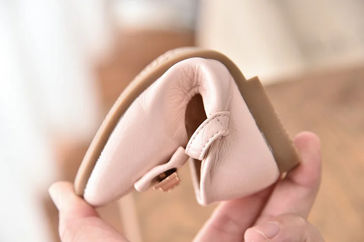 

Girls' Leather Shoes Spring Children's Bow Princess Shoes Flat Shoes Soft Bottom Casual Shoes