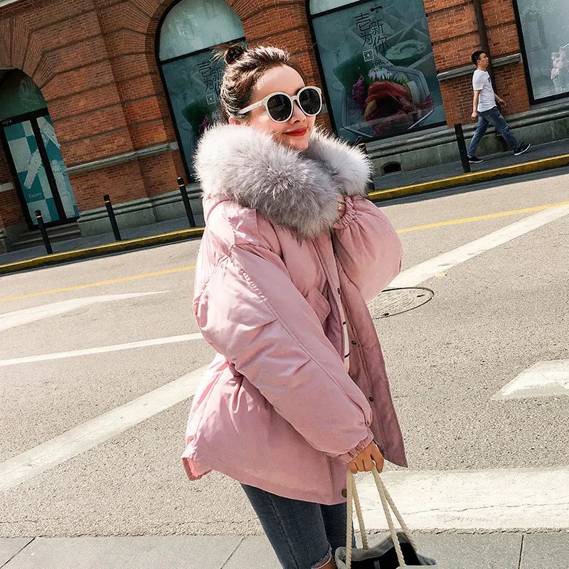 PINK Короткое меховое пальто с капюшоном для женщин, большой размер, эластичный пояс, зимнее пуховое пальто, Толстая теплая куртка, ватные парки с большим карманом - Цвет: PINK