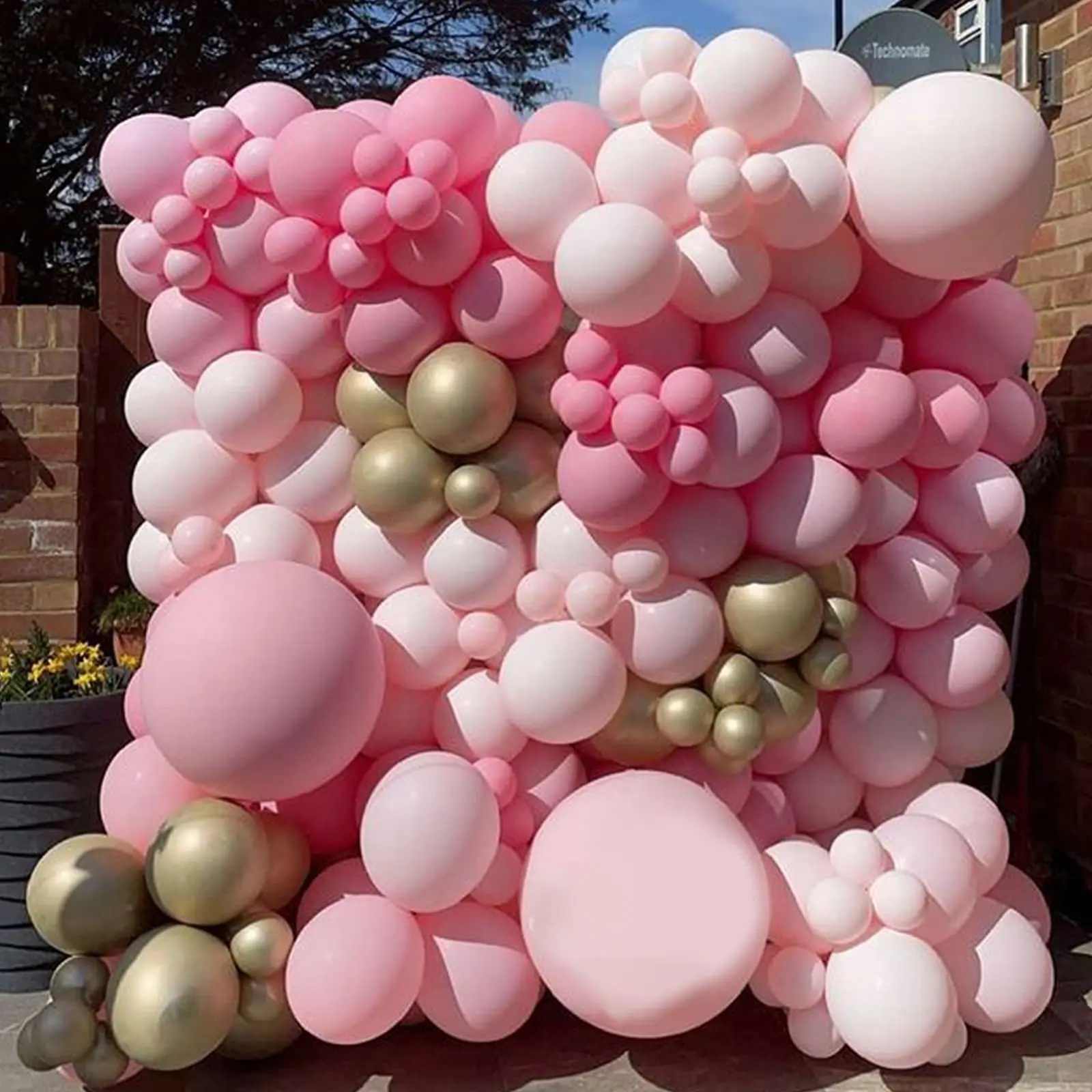 143 шт. Декоративная гирлянда с розовыми воздушными шарами | Дом и сад