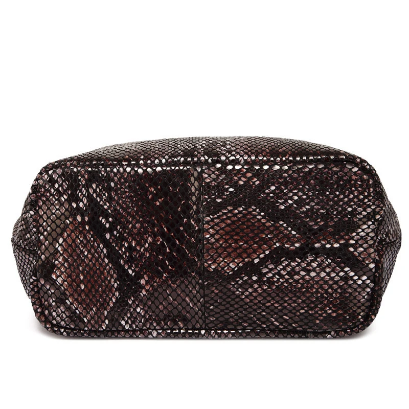 Сумка-тоут из натуральной кожи под змеиную кожу с узором | Багаж и сумки