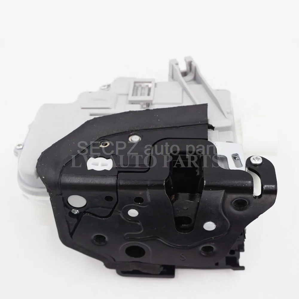 Передний левый привод защелки дверного замка для VW Passat B6 AUDI A4 A5 Q5 TT 8J1837015A 3C1837015A