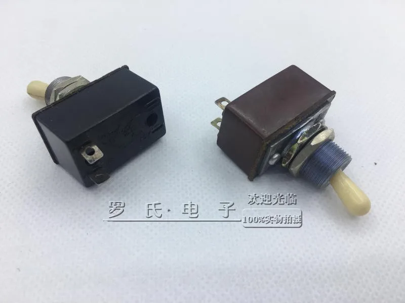 

Toggle Switch KN3-1 Power Transfer Switch Insulated Handle 2 Feet Open and Close