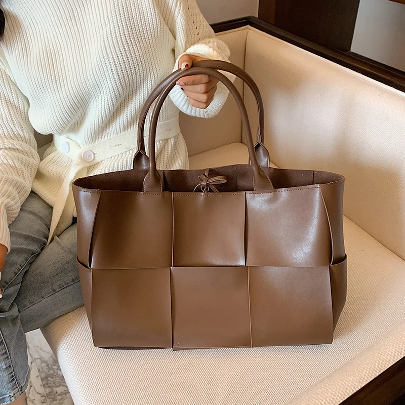 

Women's Handbags