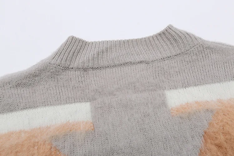 

Chaopai quality offow autumn winter arrow gradual change Mahai sweater for men and women