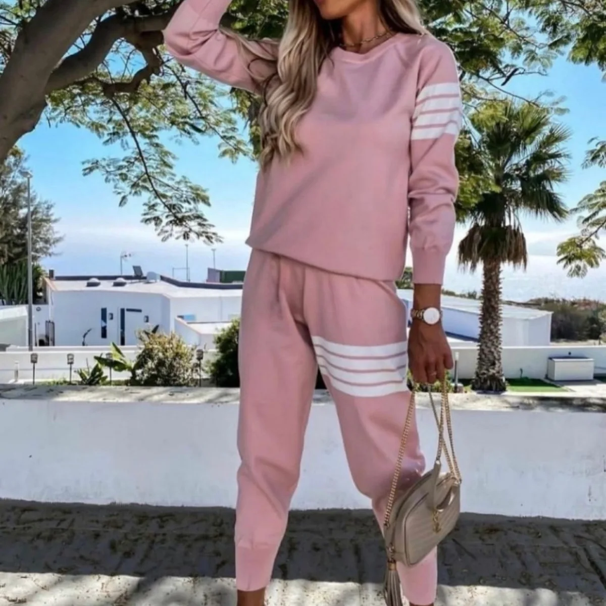 

2 Pcs/Set Women's Casual Tracksuit O-neck Sweatshirts and Jogger Pants Sportive Sweatsuits 2021AW Pullovers Female Clothing