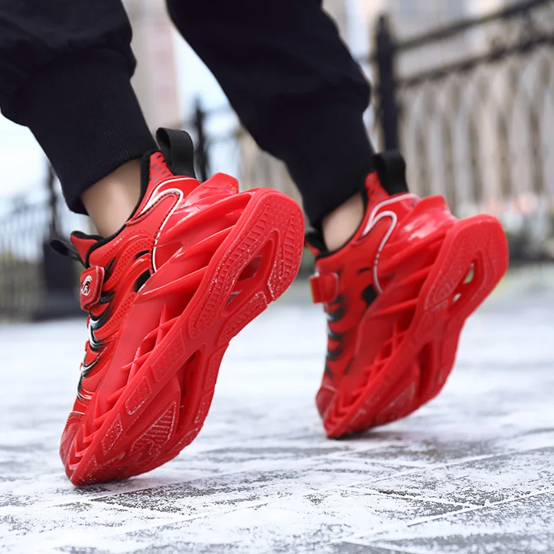 

Fashion Kids Blade Sneakers Winter Warm Fur Shoes For Children Growing School Sneakers Anti-Slip Toddlers Boys Shoes Chaussures