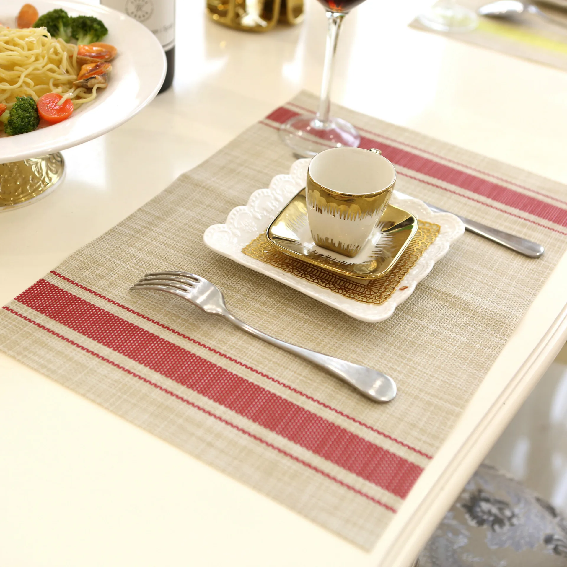 4 шт./компл. Современная свежая подстилка из ПВХ коврик для обеденного стола