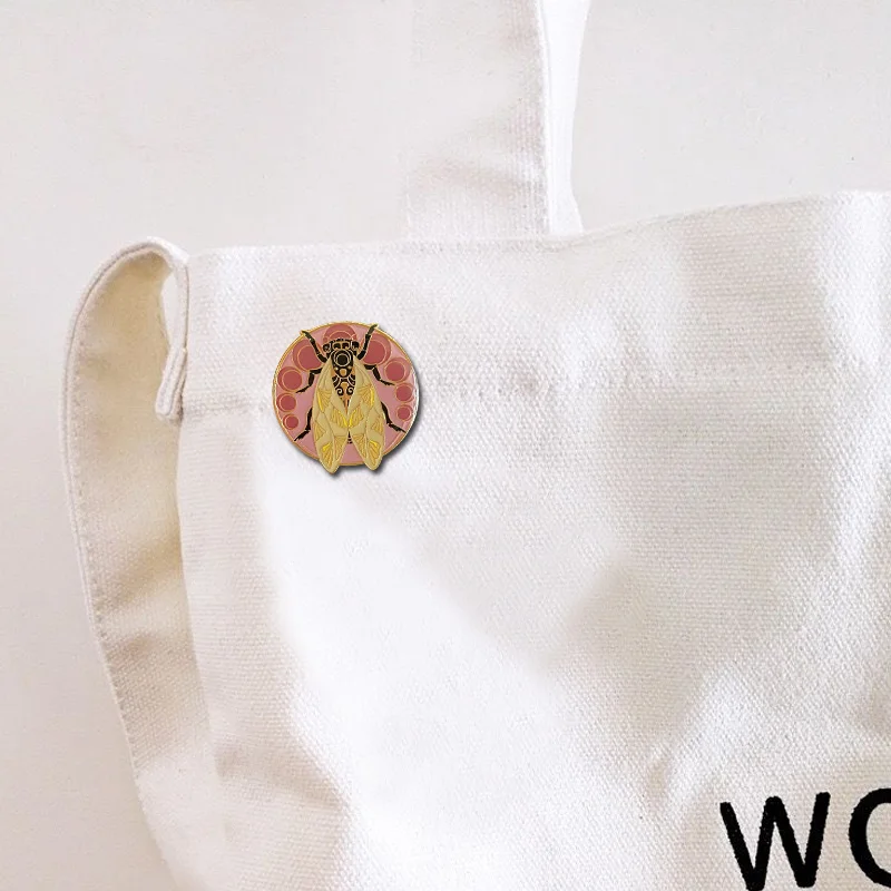 В стиле модерн Цикада насекомое эмали штырь sweetmaplehoney брошь в виде бабочки значок