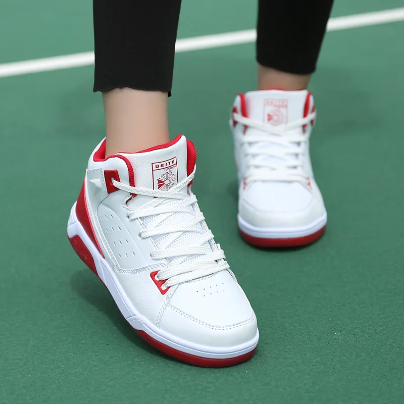 Skateboard Shoes Men Brand Autumn Designer White Sneakers Platform Sports and Leisure Trainers Male 2021 New Mens Casual Shoes