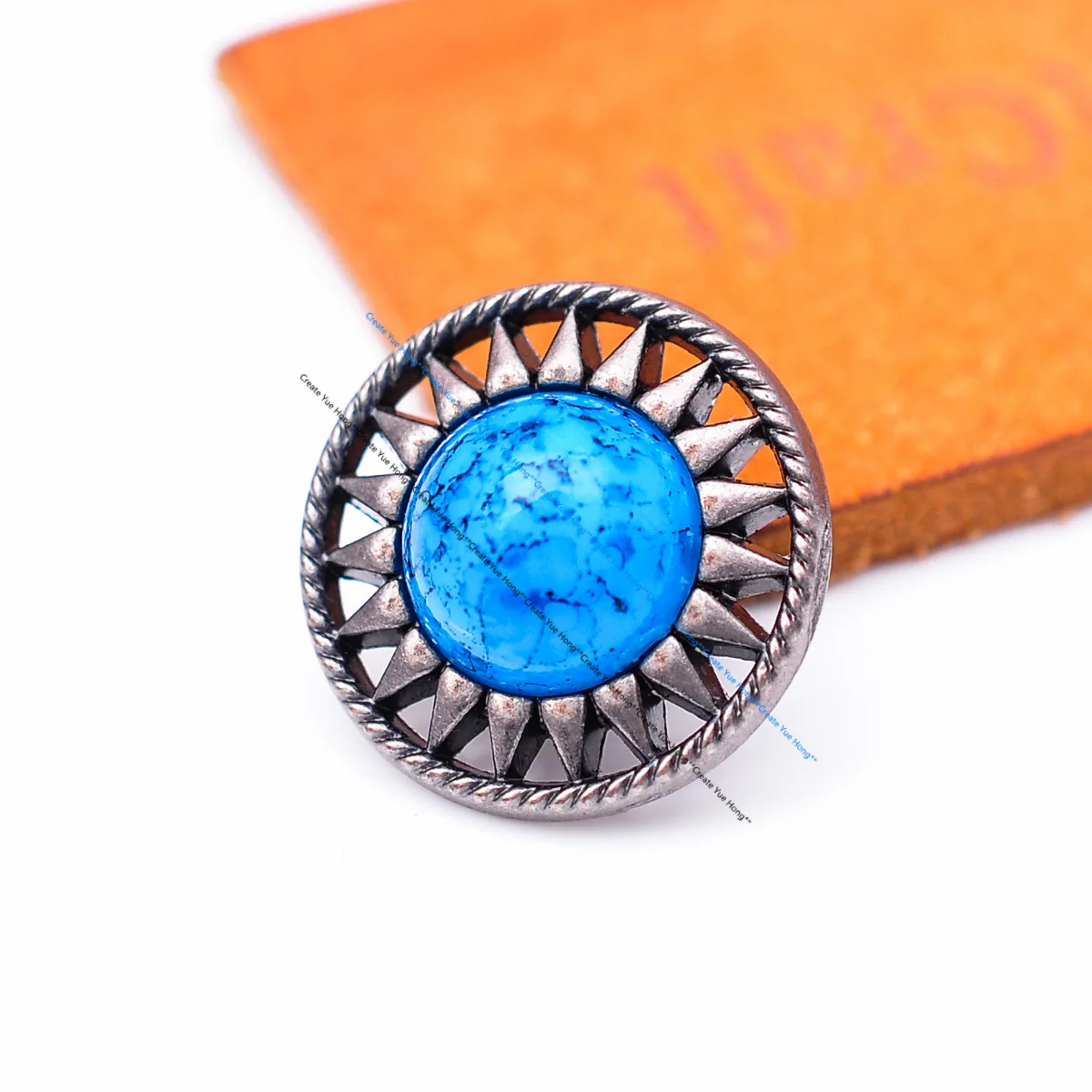 Круглые бусины из серебристого или бирюзового бисера 18 мм в античном стиле |