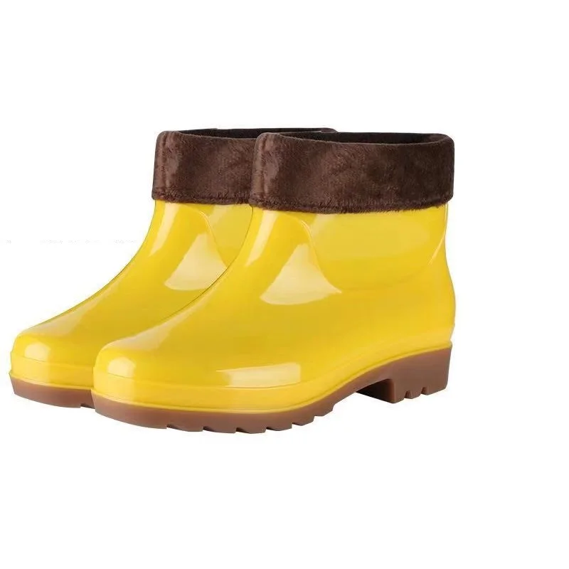 Мужские короткие бархатные ботинки с защитой от дождя Нескользящие