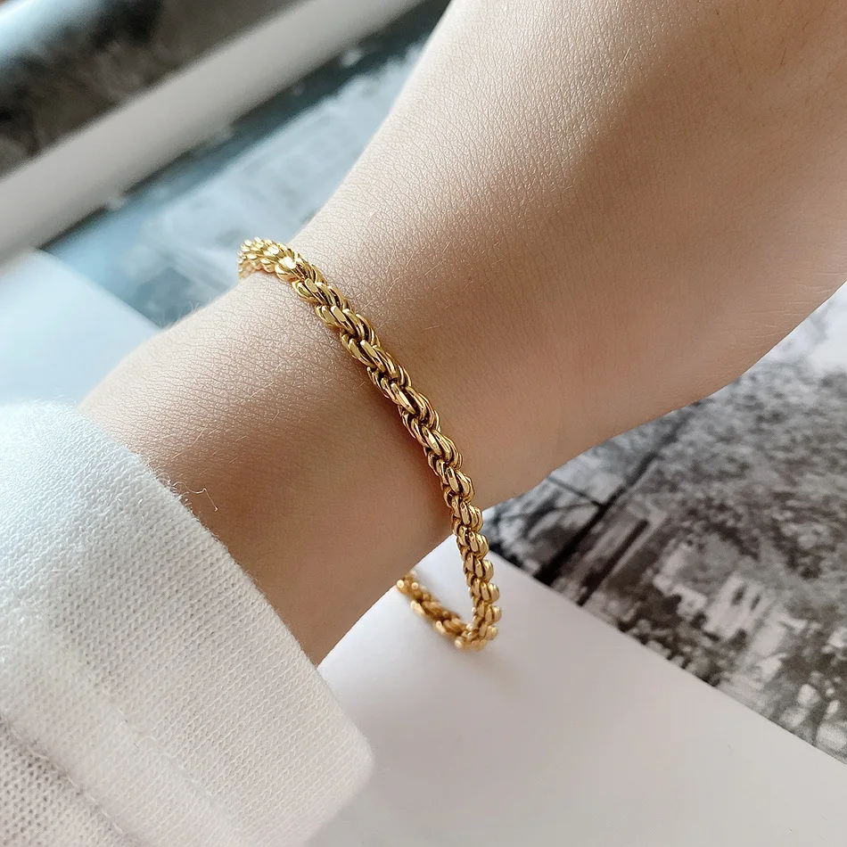 

Celi French Ornament 925 Sterling Silver Linen Flower Color Bracelet Non-Mainstream Very Simple Ins Hand Jewelry 18K Gold Plated