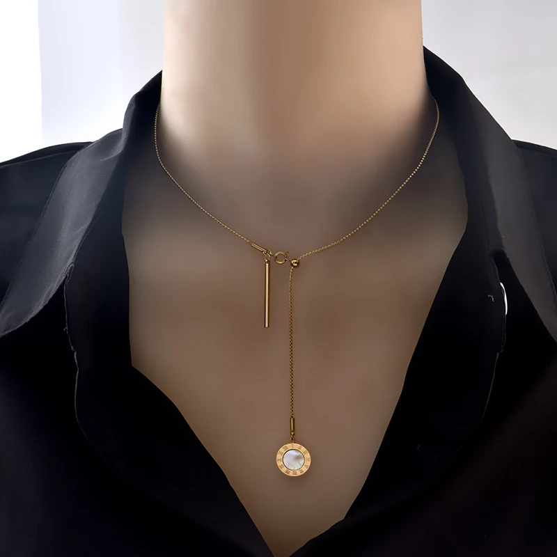 stainless steel double sided with adjustable Roman numeral collarbone chain web celebrity original design fritillary necklace | Украшения и