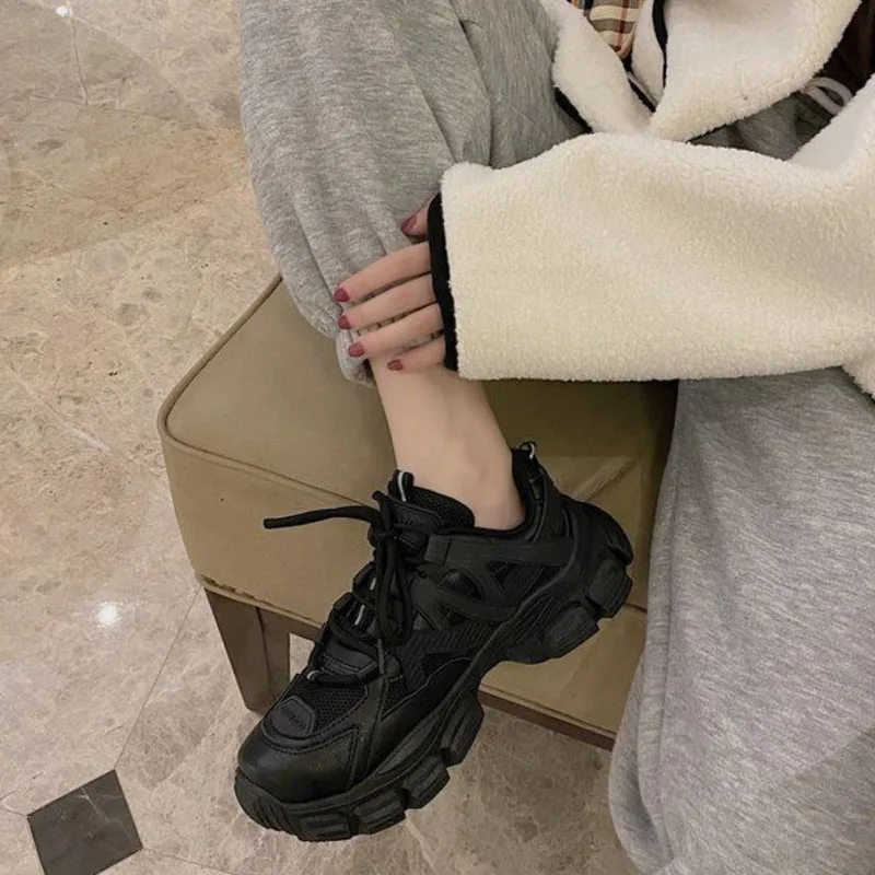 

2021Summer Fashion Ladies Platform Sneakers Simple Design Soft And Comfortable Rubber Sole Wear-resistant Non-slip Running Shoes