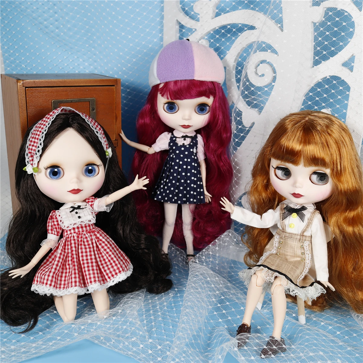 

ICY DBS Blyth Doll 1/6 toy joint body combination with dress shoes white skin matte face 30cm doll