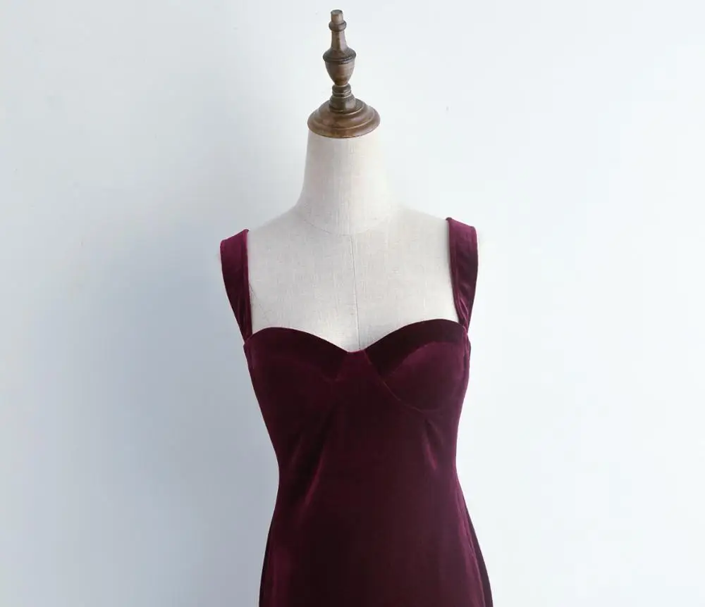 

Sexy Wine Red Velvet Dress 2020 Women's Strapless Hip Pack Midi Slip Bandage Dress For Party Ladies Sheath Christmas Dress