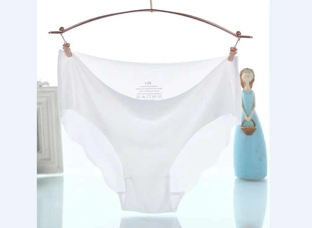 

Women Ultra-Thin Viscose Seamless Briefs Panties Underwear For Ladies Comfort Low-Rise Ruffles Sexy Lingerie Summer New Hot