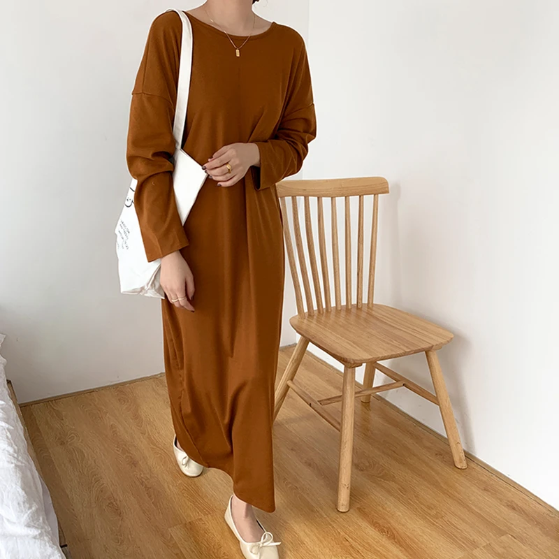 

REALEFT 2021 New Minimalist Knitted Women Long Dresses High Waist O-Neck Back Single Breasted Female Chic Loose Dress Spring