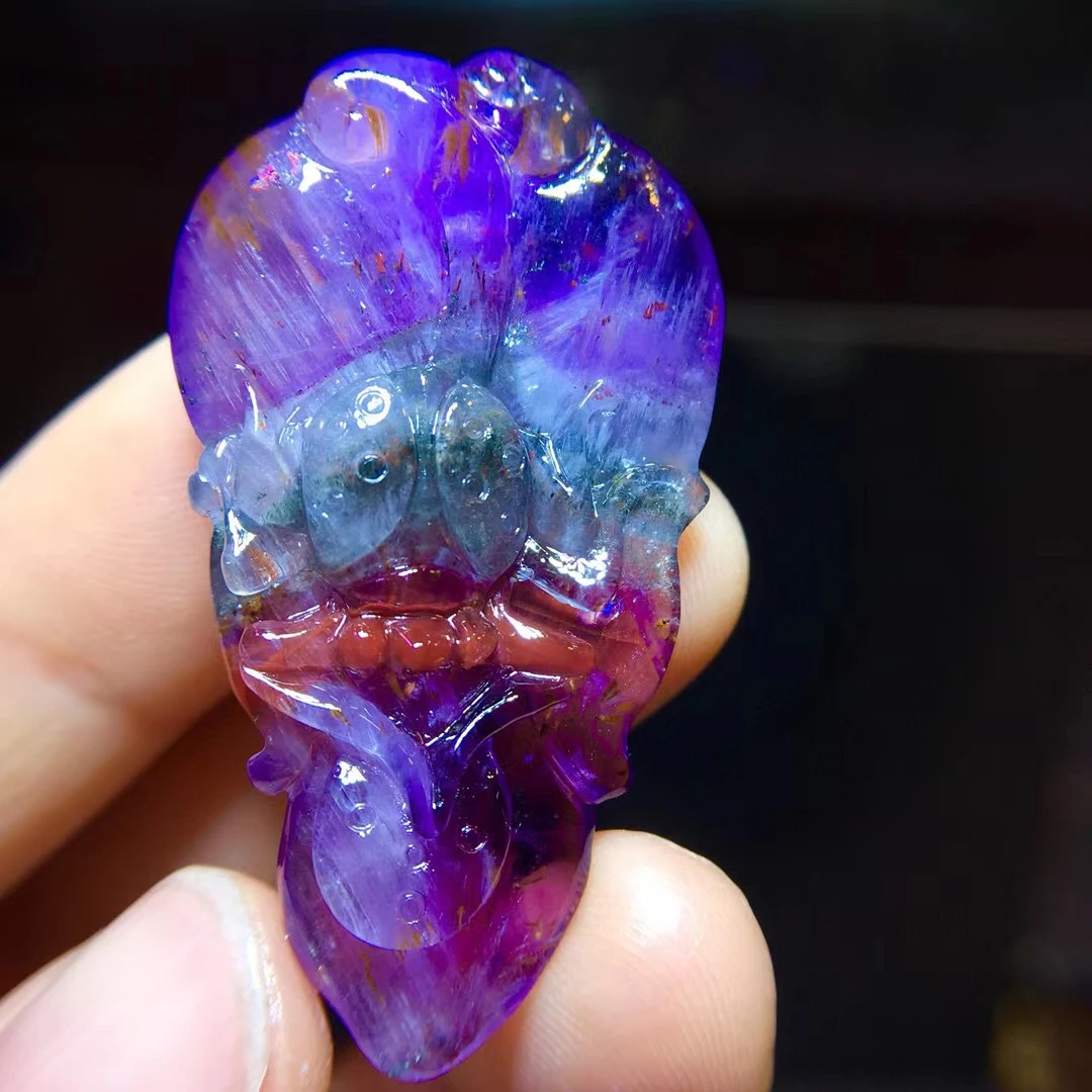 

Подлинный натуральный какоксенит, ауралит 23, подвеска с 9 хвостами, лиса, фиолетовый, красный, женское ювелирное изделие 44,1/25,1/8 мм с канадски...