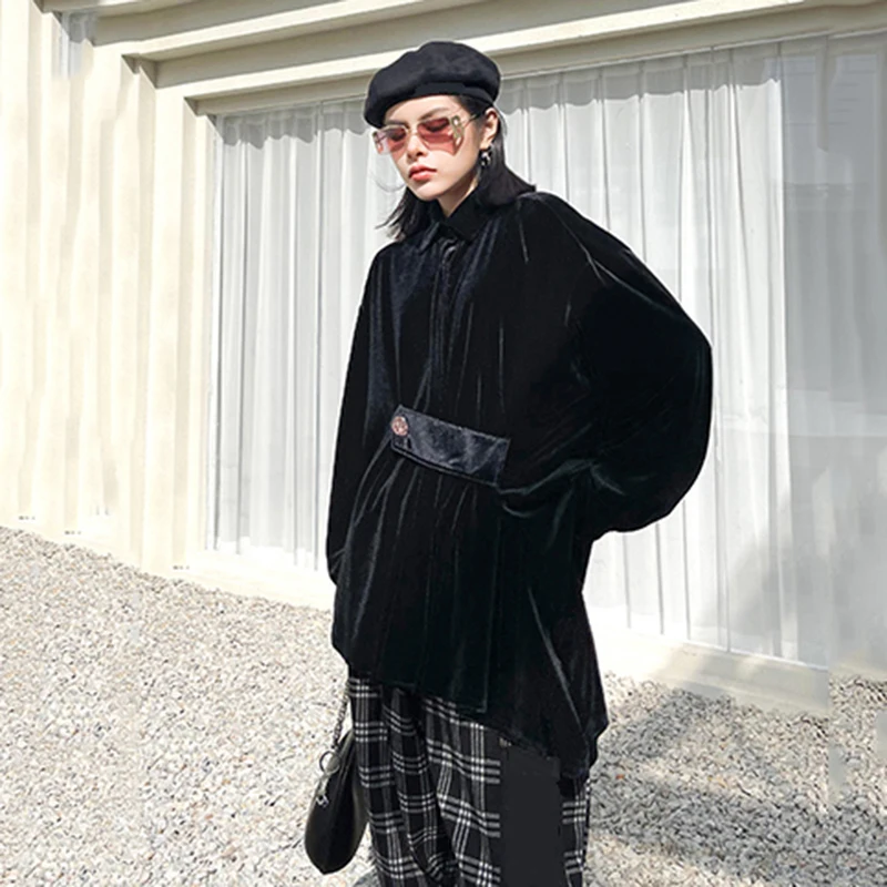 

[EAM] Women Big Size Velvet Asymmetrical Blouse New Lapel Long Sleeve Loose Fit Shirt Fashion Tide Spring Autumn 2021 1DD4034