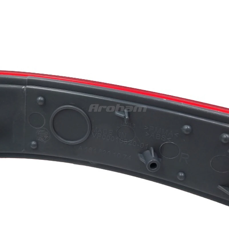 

1648200974 1648201074 Red Reflector Rear Bumper Light Left Right Fog Lamps Fit For Mercedes-Benz GL-Series