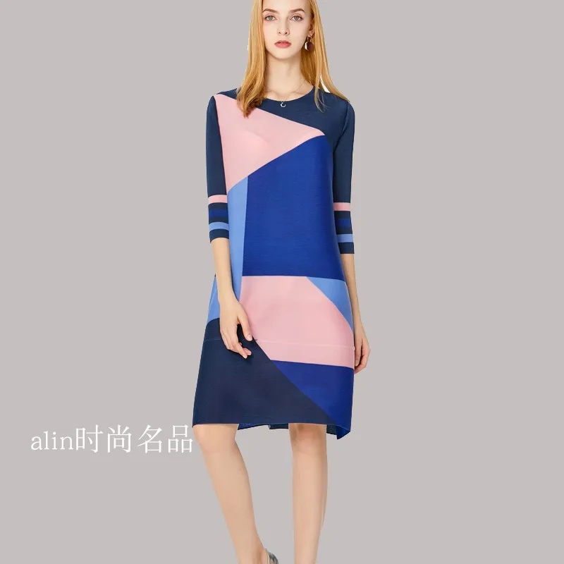 

Женское платье Issey Miyake, с плиссированным принтом, с рукавами три четверти, свободное, осень размера плюс, Новая повседневная трапециевидная ...