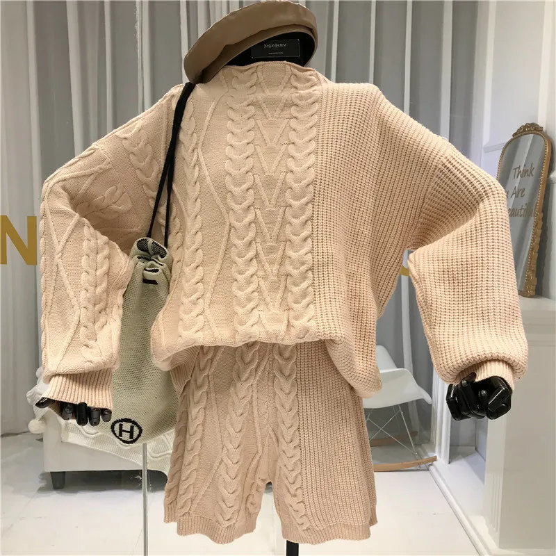 ALPHALMODA, зимний женский модный Свободный пуловер, Ретро стиль, твист, толстый свитер+ шорты, вязанный двухсекционный костюм, Одноцветный, Хит, Короткие комплекты
