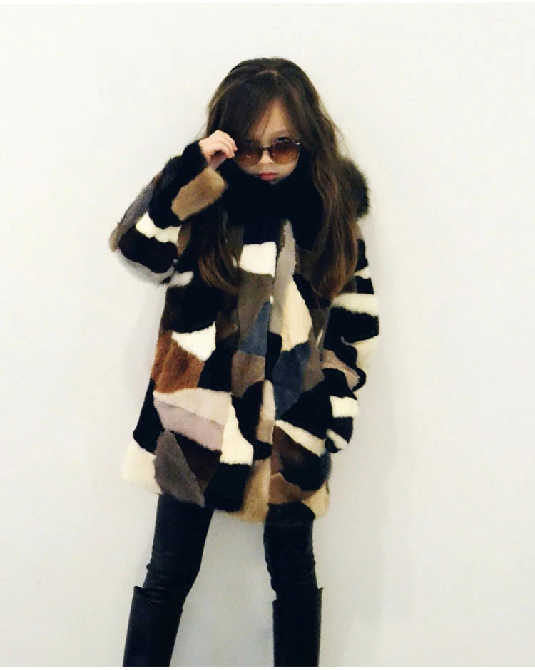 Детская шуба из натурального меха норки с капюшоном лисьего |