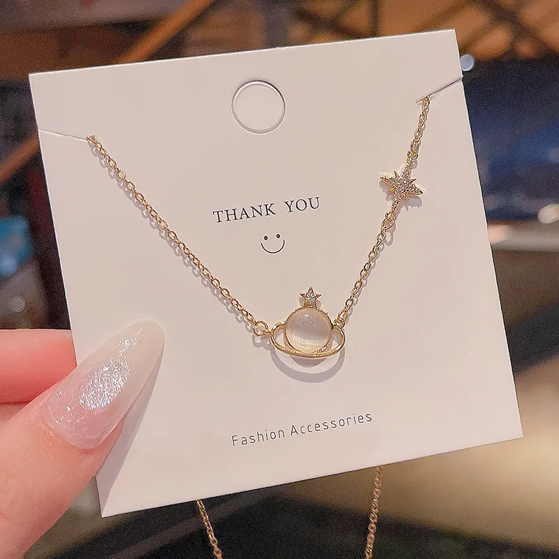 

Korean version of the new super flash opal earth pendant titanium steel necklace female temperament wild clavicle chain