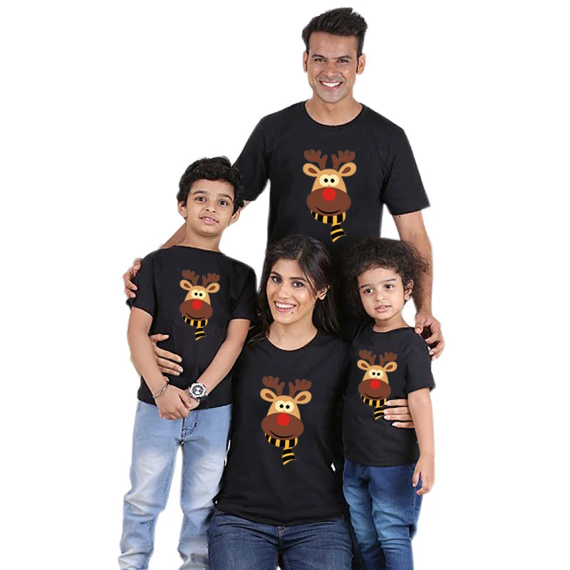 Одинаковые комплекты одежды для всей семьи с принтом Санта одинаковые футболки