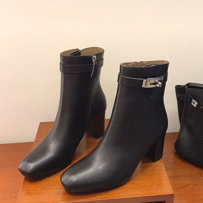 

2020 Winter Lock Ankle Boots Women Pointed Toe Brown Black Real Leather Botas De mujer Fashion Short Boots