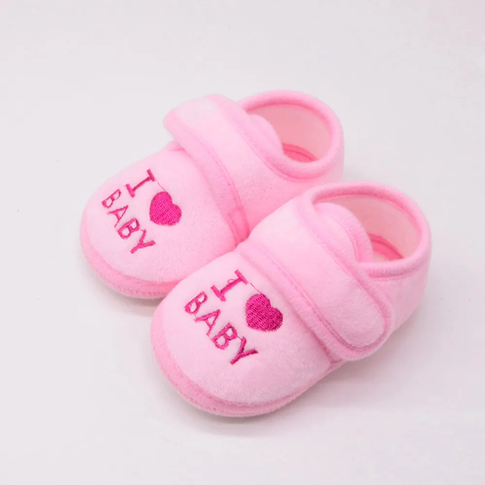 

2021 Newborn Baby Girls&Boys Soft Solid Shoes Soled Loving Letter Print Footwear Crib Shoes Baby Girl Babe Infant Toddler Shoes