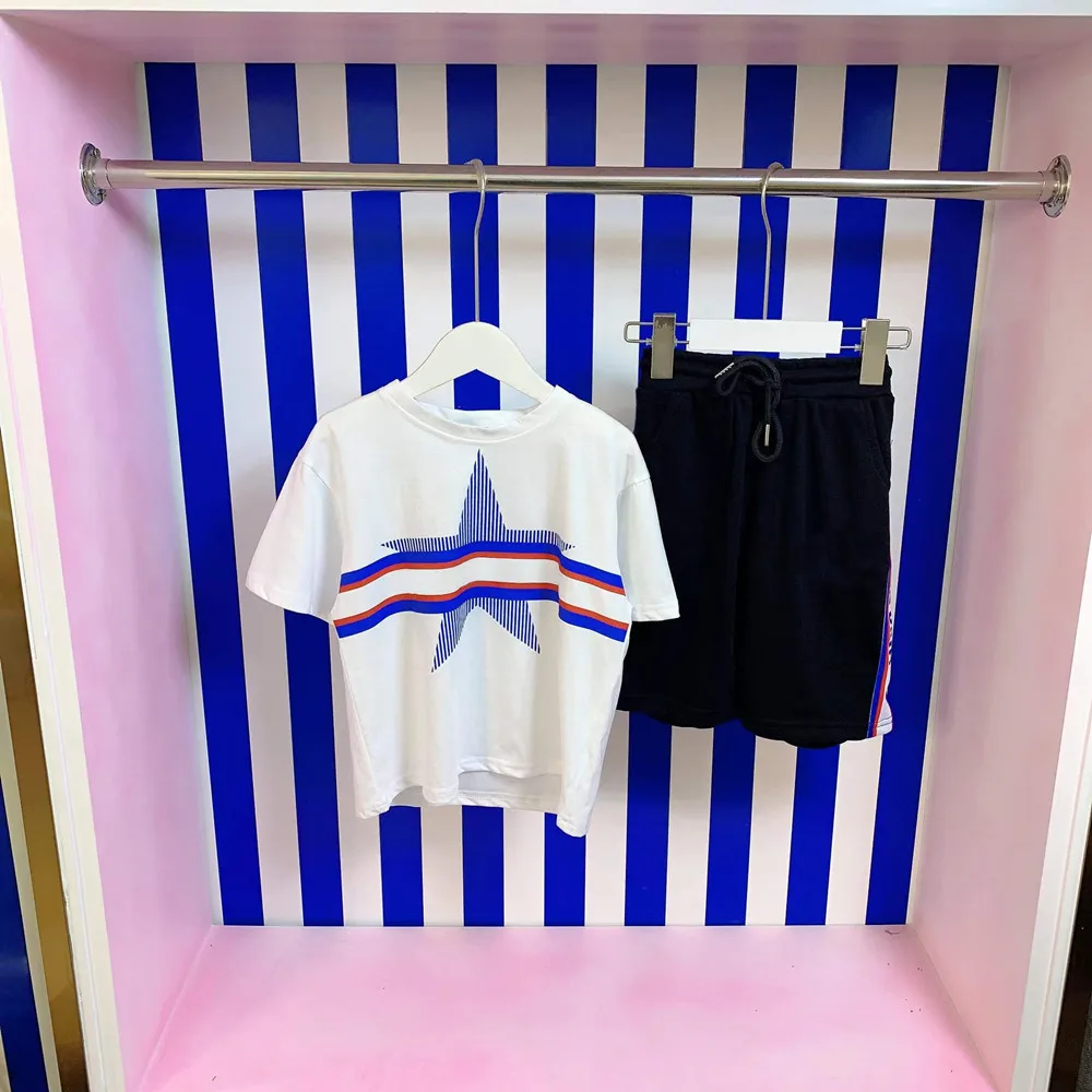 

Brand design children's wear summer boys' and girls' sportswear star pattern children's leisure two-piece T-shirt and shorts
