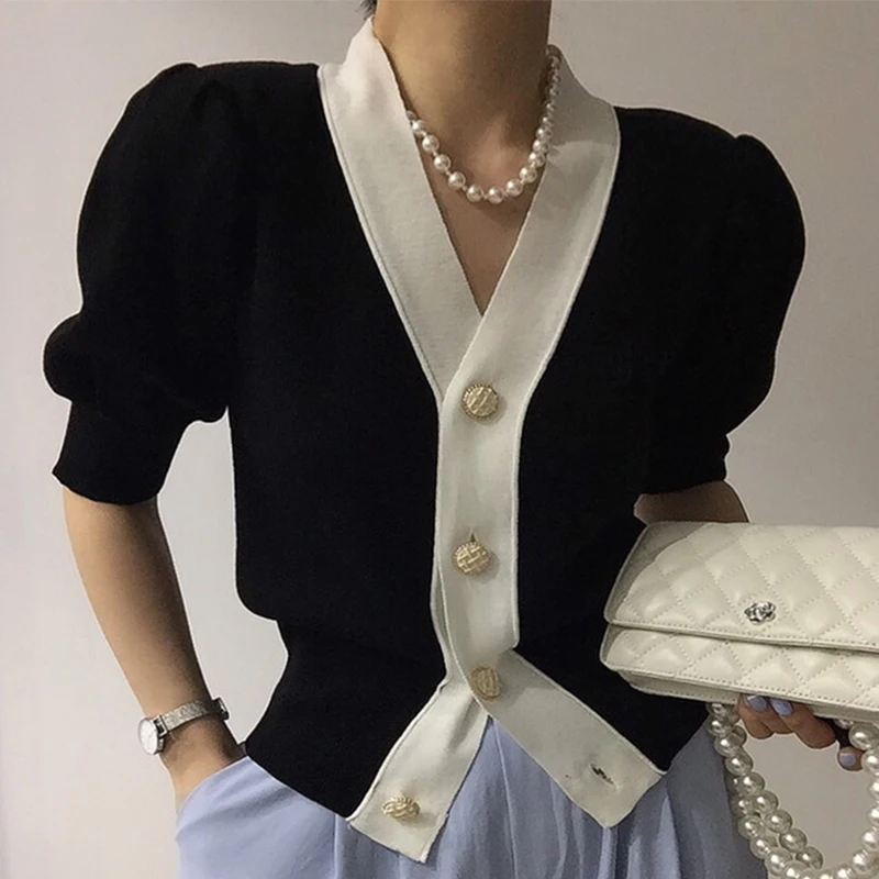 

Sister Fara Summer 2021 Chic V-Neck Knit Shirt for Women Spliced Single Breasted Loose Blouse Knitting Short Sleeve Shirt Female