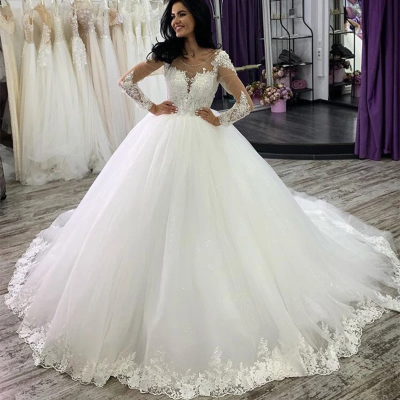 

Eightree Ball Gown Boho Long Sleeve Wedding Dresses Illusion O Neck Princess Wedding Gowns Tulle Sweep Train robe de mariee