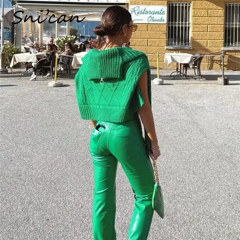 Женский свитер с отложным воротником зеленый пуловер длинным рукавом и узором