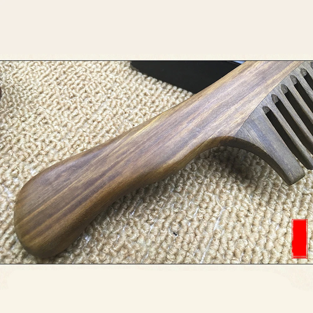 

Large Sandalwood Wood Comb Wide Tooth Hairdressing Comb Men Women Durable Simple Massage Hair Comb
