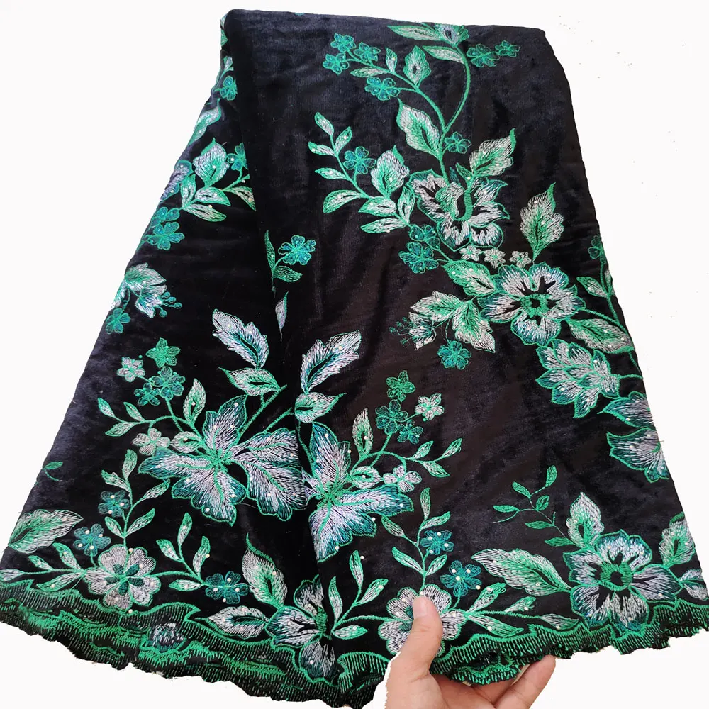 

High quality African velvet lace fabric soft and smooth with beautiful pattern for making dress COL013