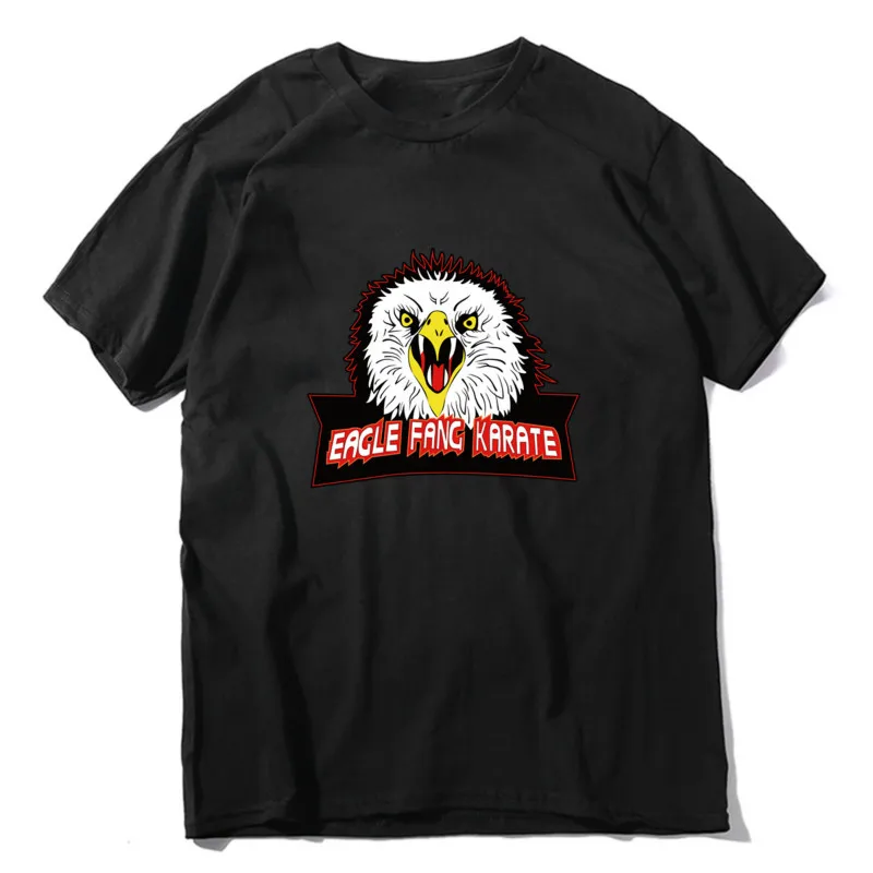 

100% unisex printed cotton T-shirt for men and women. Karate print film inspired by the retro style of the 80s