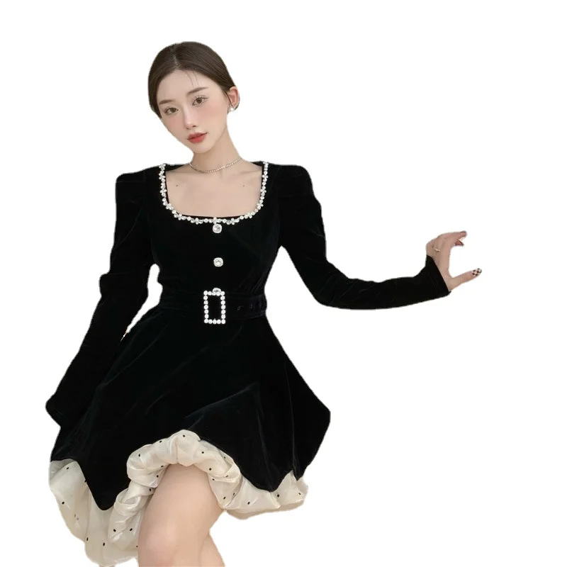 

Fake Two-Piece Velvet Dress for Women Autumn and Winter 2021 New French Style Waist-Controlled Long Sleeves Bubble Skirt Design