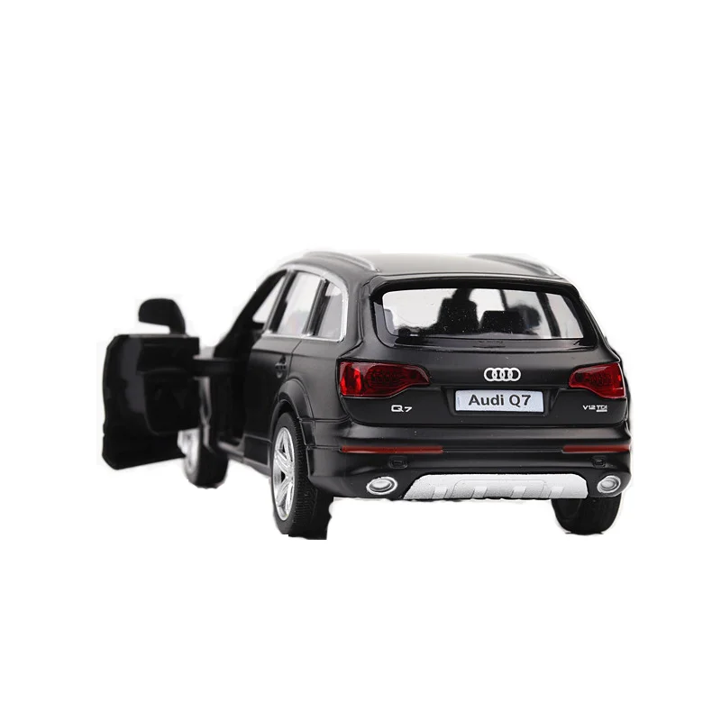 

Bisney Audi Q7 SUV Alloy Model High Precision Simulation Model 1:36 Home Furnishings Children Gift Car Product Model Compact Car
