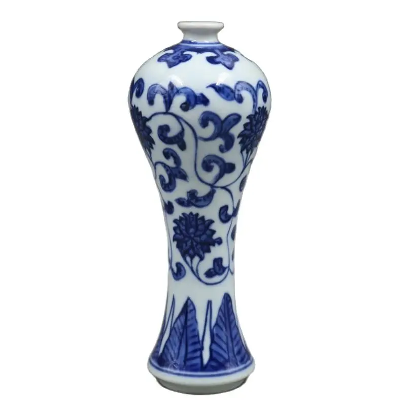 

Chinese Old Porcelain Blue And White Porcelain Vase