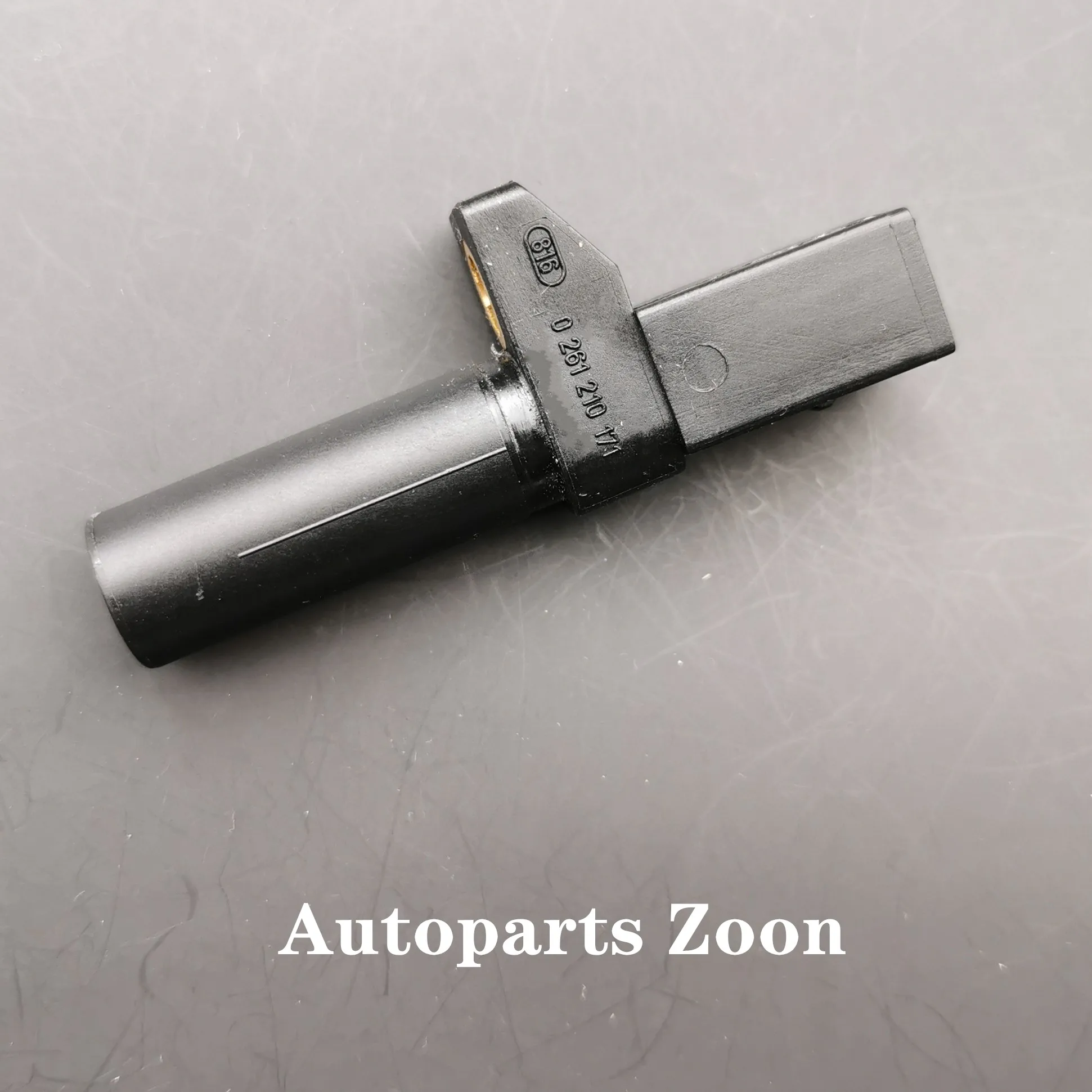 

Crankshaft position sensor For Mercedes-benz CLC160/180/200/220 CLK430/270/500 0031532728 0261210171 0281210170 0031532828