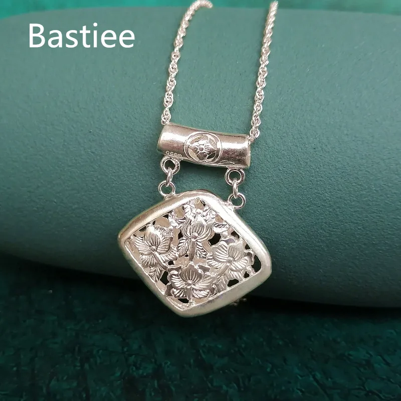 Bastiee Customized Necklace Pendant Women Personalized 999 Sterling Silver Longeval Lock Hmong Handmade Luxury Jewelry Gifts