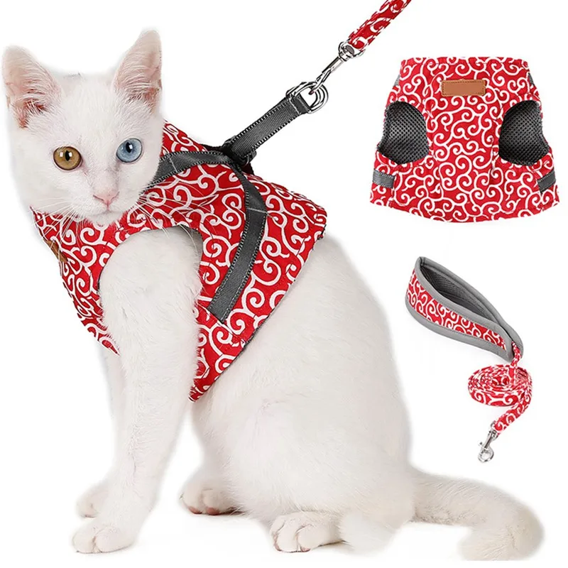 

Cat Harness and Leash for Walking, Escape Proof Soft Adjustable Vest Harnesses for Cats, Easy Control Breathable Reflective Stri