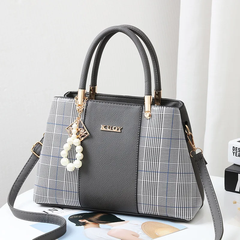 

New tide PU Leather Large Capacity Woman Handbag Grid Shoulder Bag Fashion Casual Luxury Designer Patchwork Crossbody Pack