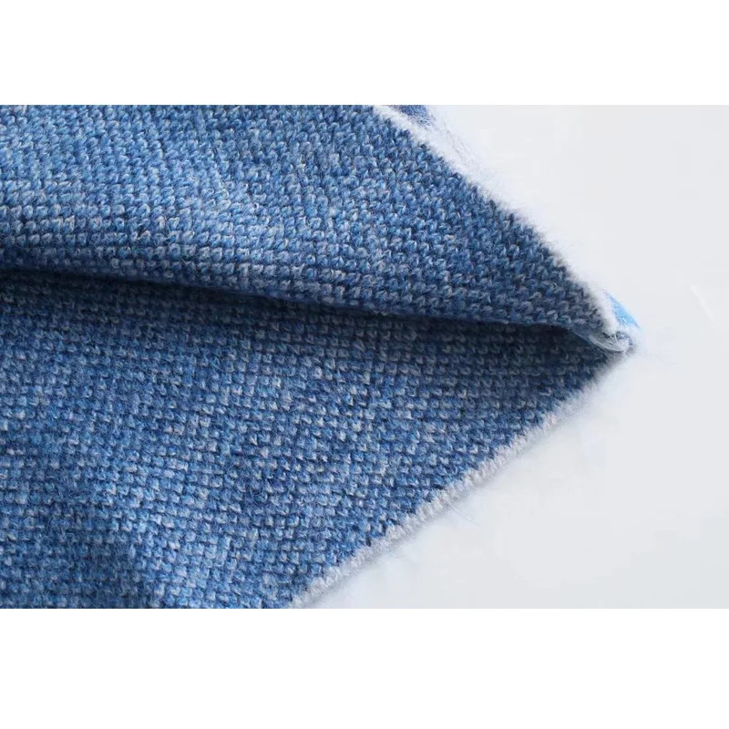 Женский трикотажный свитер с длинным рукавом и воротником-хомутом | Женская